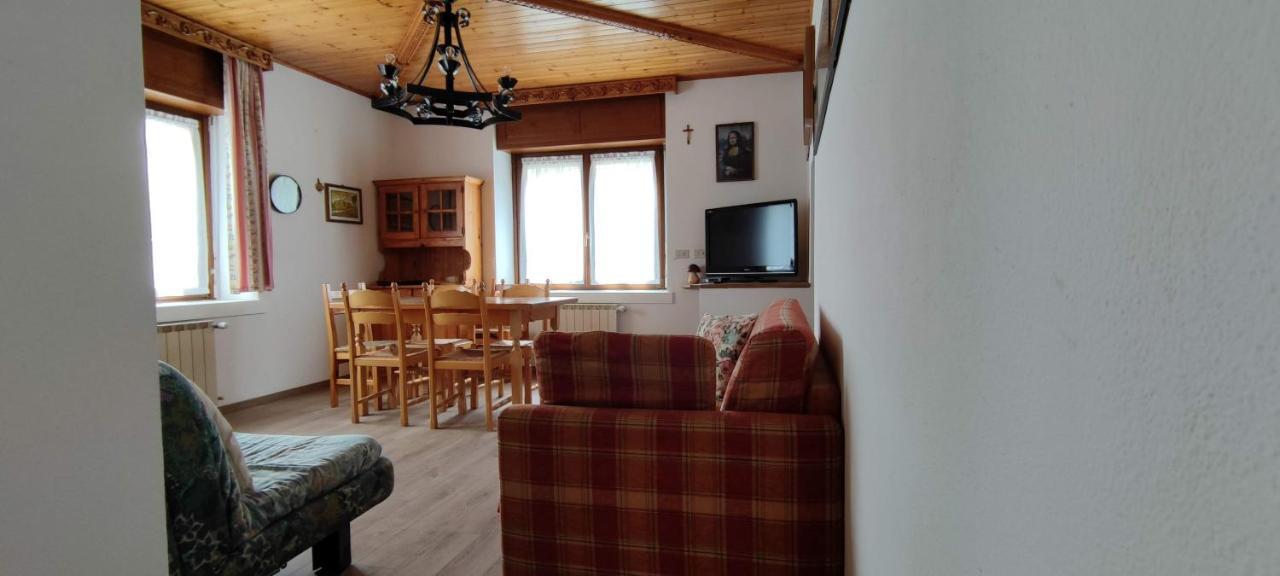 Gavia Cottage Ponte Di Legno Luaran gambar