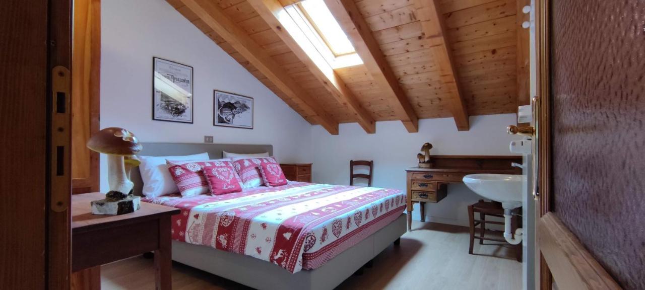 Gavia Cottage Ponte Di Legno Luaran gambar